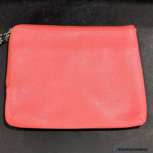 Coach table/I-pad case or large clutch/writstlet - Picture 3 of 6